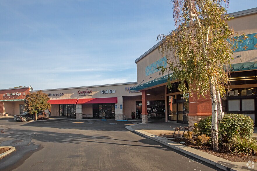 More Photos Of 1910 W El Camino Real, Mountain View Freestanding For Lease