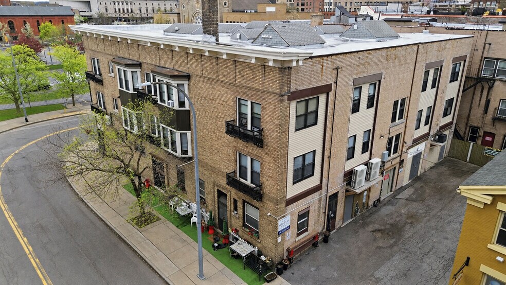 More Photos Of 127-147 Liberty Pole Way, Rochester Apartments For Sale