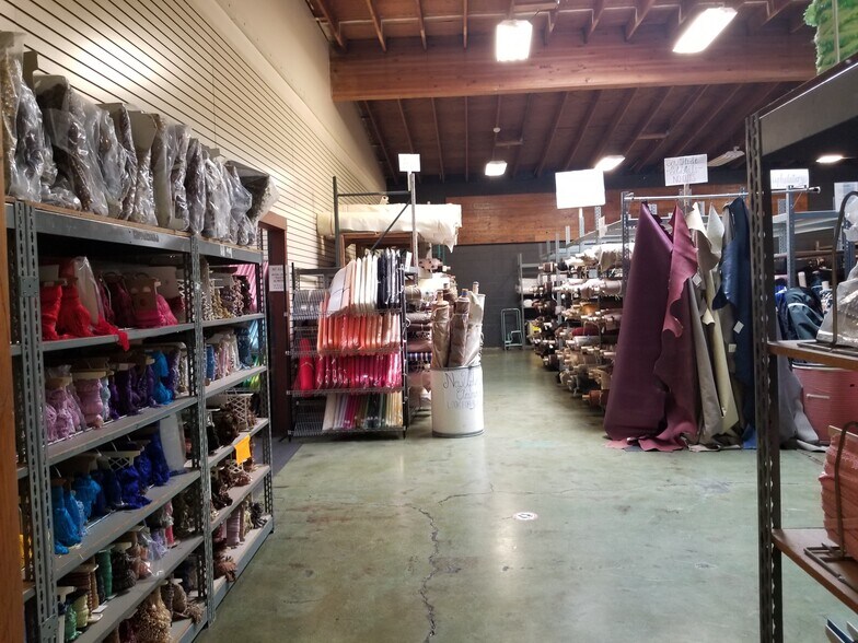 More Photos Of 1805-1807 Eastshore Hwy, Berkeley Warehouse For Lease