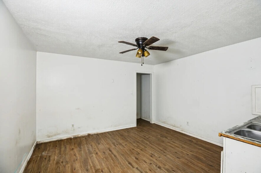 More Photos Of 242 Bishop, Livingston Apartments For Sale