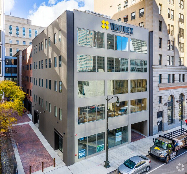 More Photos Of 220 W Congress St, Detroit Coworking Space