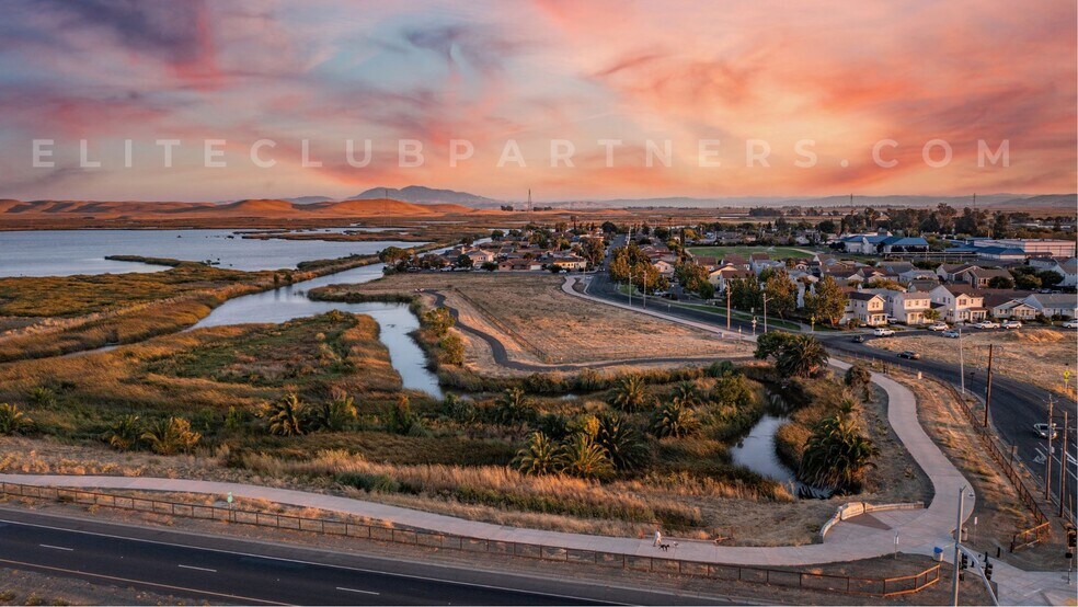 More Photos Of 950 Marina Cir, Suisun City Land For Sale