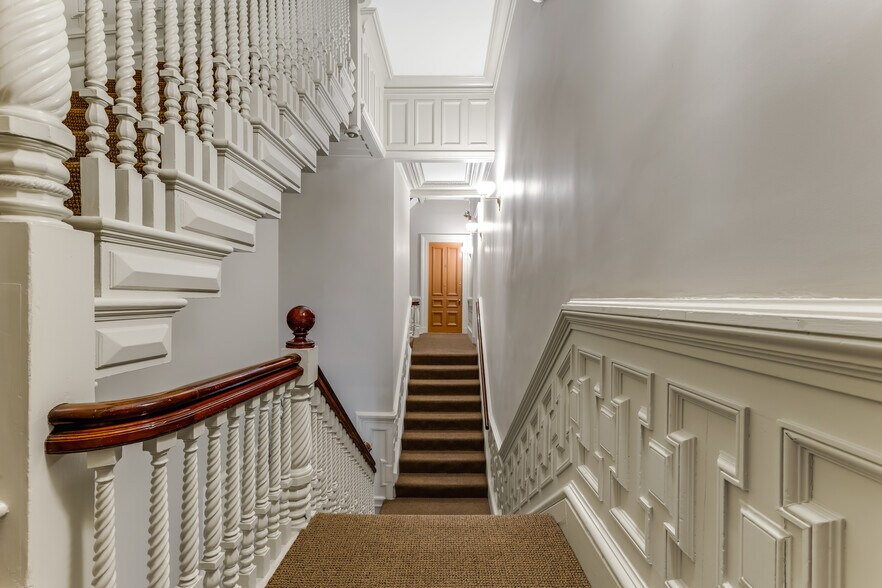 More Photos Of 57 Commonwealth Ave, Boston Apartments For Sale