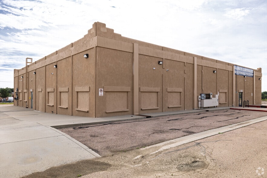 More Photos Of 6910 Bandley Dr, Fountain Industrial For Sale