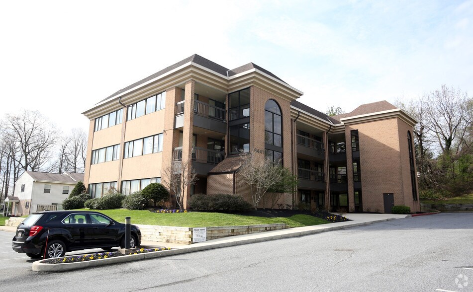 More Photos Of 8441 Belair Rd, Nottingham Medical For Lease