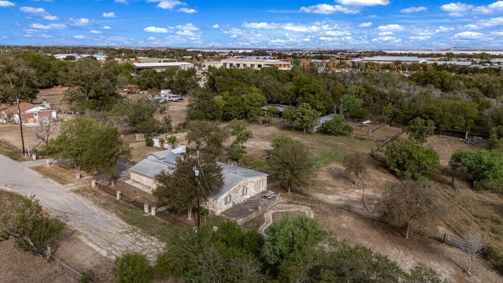 More Photos Of 5455 Uecker Rd, San Antonio Land For Sale