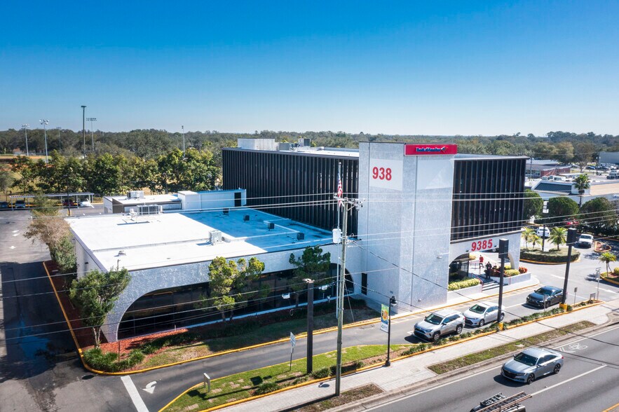 More Photos Of 9385 N 56th St, Temple Terrace General Retail For Lease