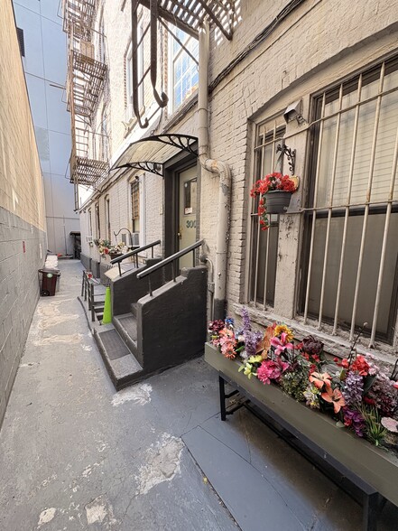 More Photos Of 300 N 8th St, Brooklyn Apartments For Sale