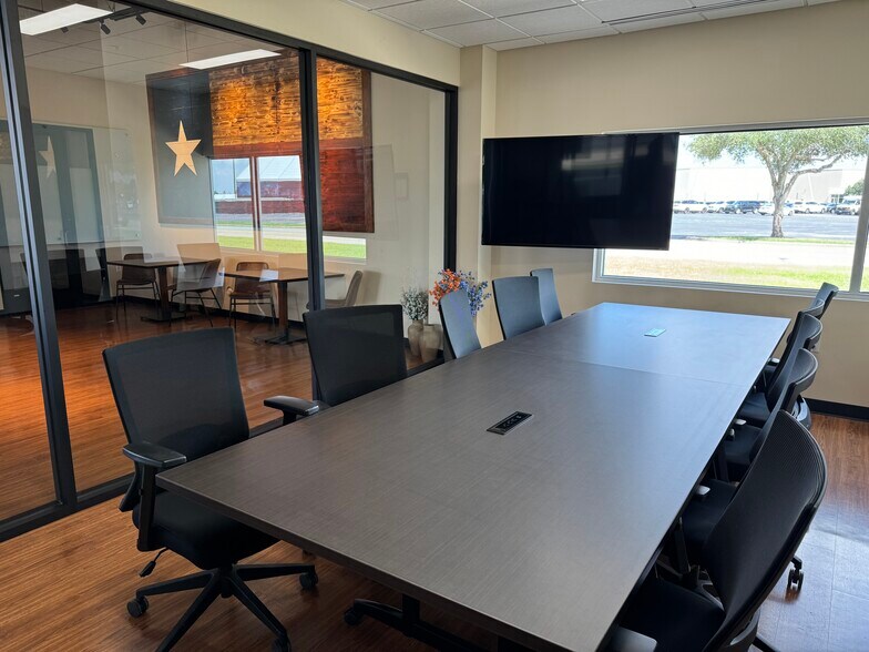 More Photos Of 25140 Kingsland, Katy Office For Lease