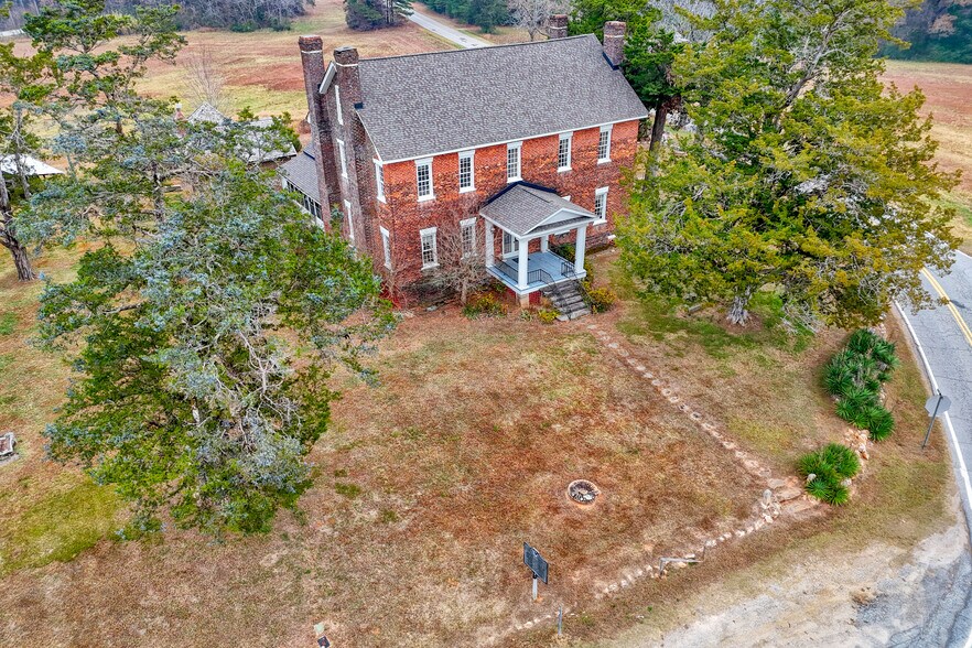 More Photos Of 163 Old Buncombe Rd, Union Specialty For Sale