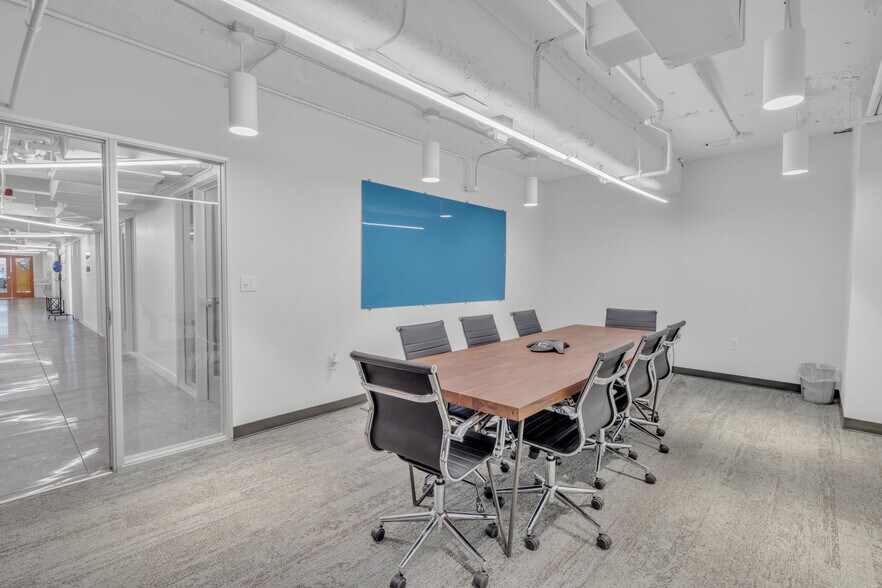 More Photos Of 112 N Central Ave, Phoenix Loft Creative Space For Lease