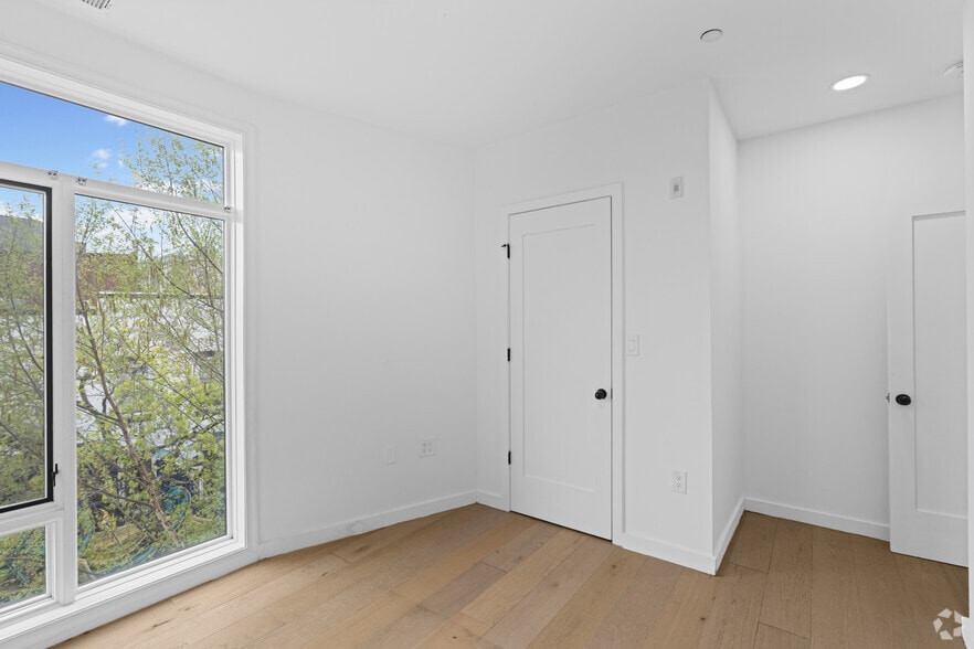 More Photos Of 3601 14th St NW, Washington Apartments For Sale