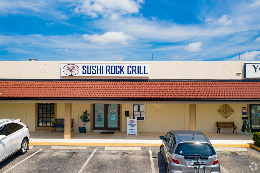 More Photos Of 5901 Sun Blvd, Saint Petersburg Storefront For Lease