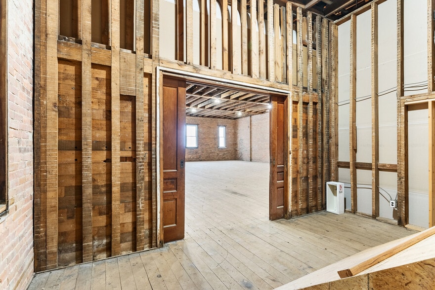 More Photos Of 4654 Water St, Columbiaville Storefront Retail Residential For Sale