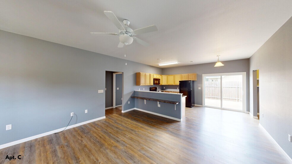 More Photos Of , Kinsley Multifamily For Sale
