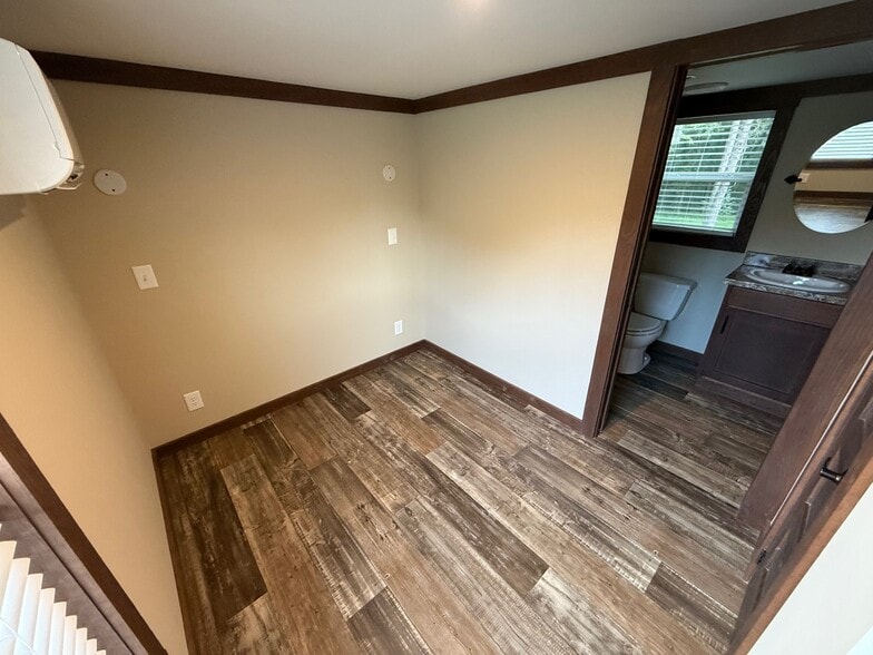 More Photos Of 10959 US-79 Hwy, Springville Dormitory For Sale