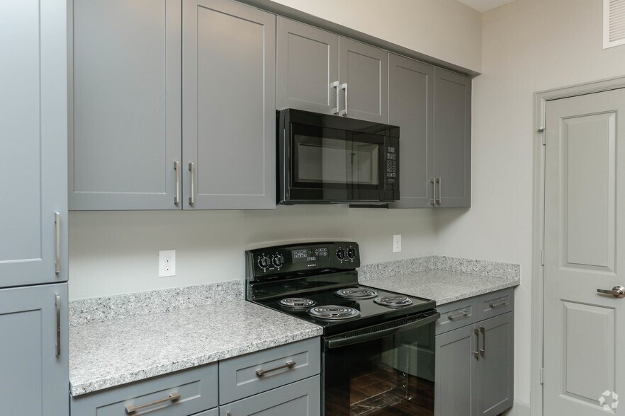 More Photos Of 14340 Wallisville Rd, Houston Apartments For Sale