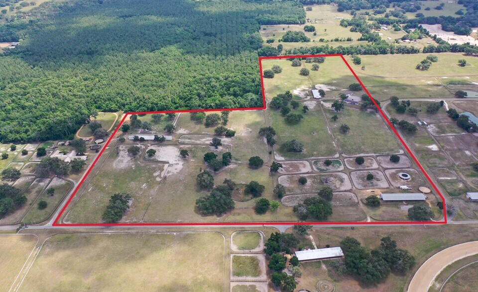 Primary Photo Of 12219 SW 26th St, Ocala Horse Stables For Sale