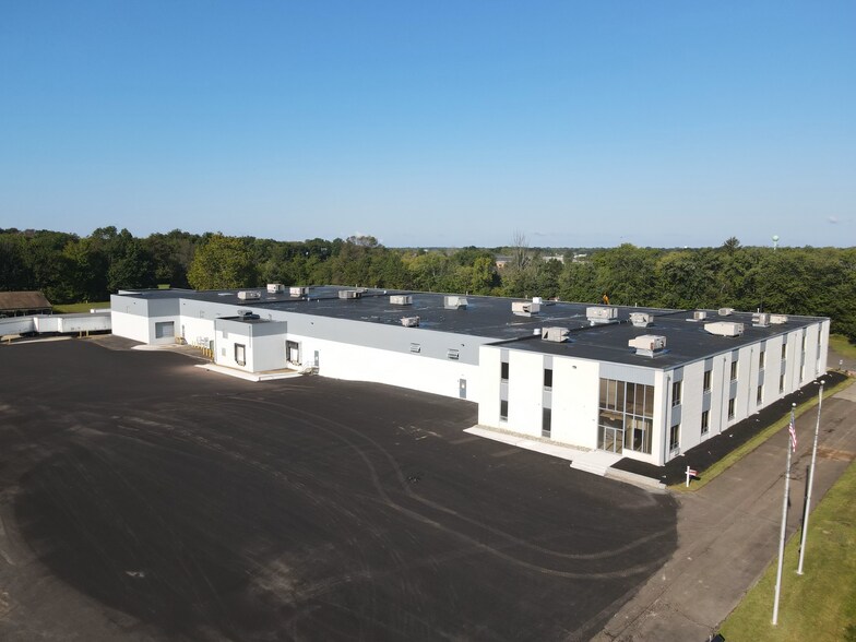More Photos Of 92 County Line Rd, Colmar Manufacturing For Lease
