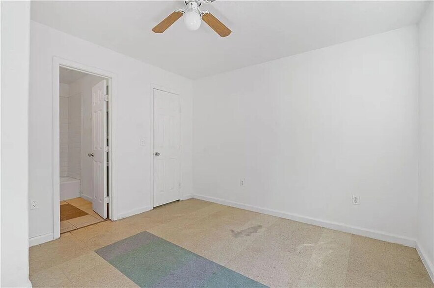 More Photos Of 8207 Sam Rayburn Dr, Austin Apartments For Sale