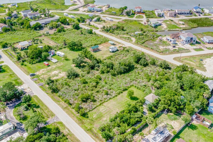 More Photos Of 0 Mallard St, Hitchcock Land For Sale