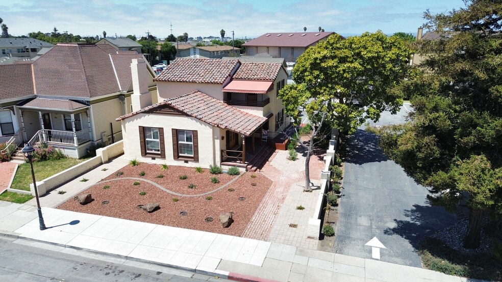 Primary Photo Of 140 Central Ave, Salinas Office For Sale