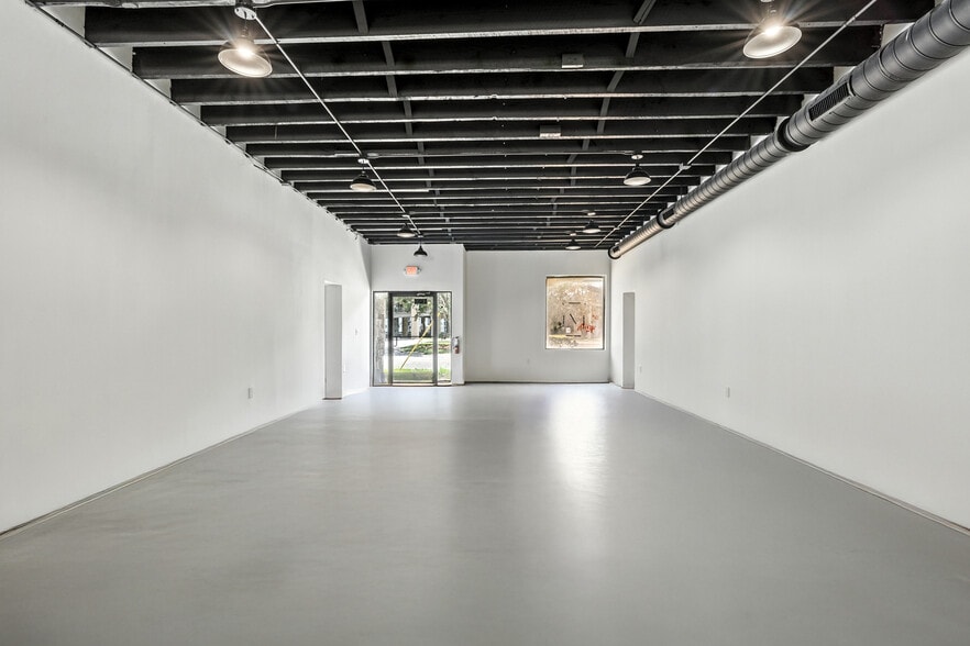 More Photos Of 1200 Kings Ave, Jacksonville Freestanding For Lease