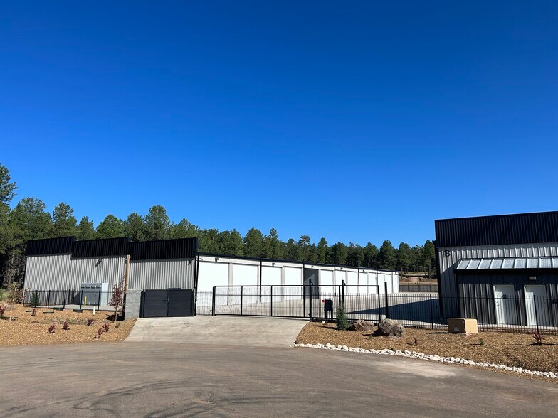 More Photos Of 5590 Dark Sky, Flagstaff Self Storage For Sale