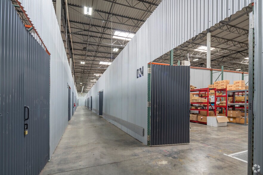 More Photos Of 4735-4795 Leyden St, Denver Warehouse For Lease