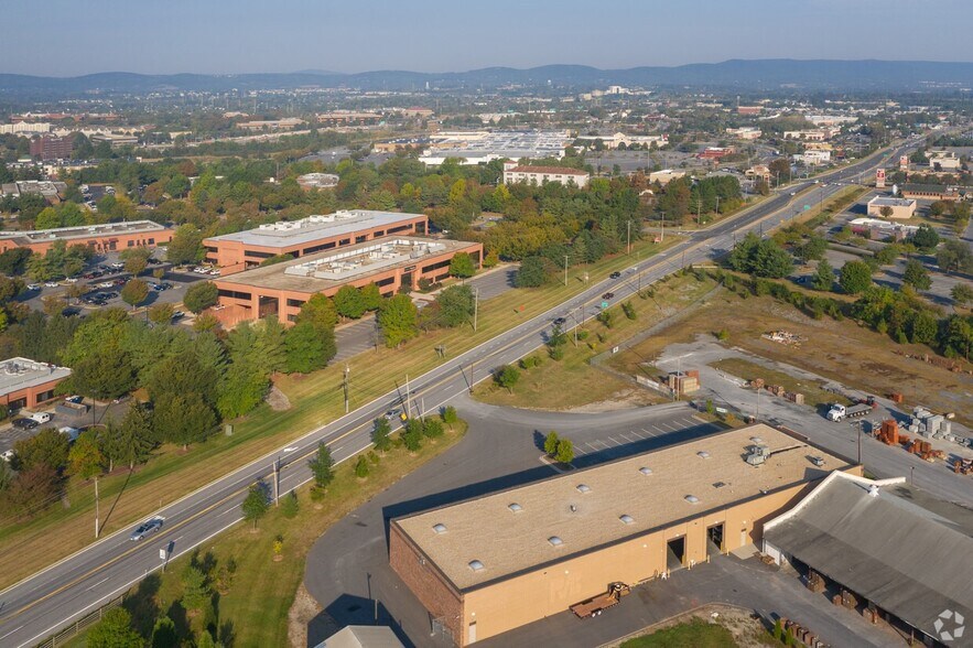 More Photos Of 7495 New Horizon Way, Frederick Research And Development For Sale