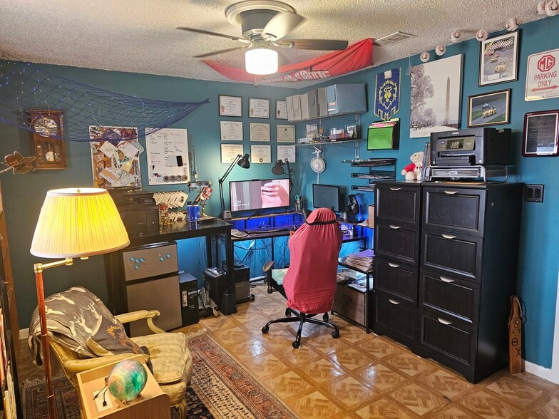 More Photos Of 2220 Mission Hill Dr, Austin Multifamily For Sale