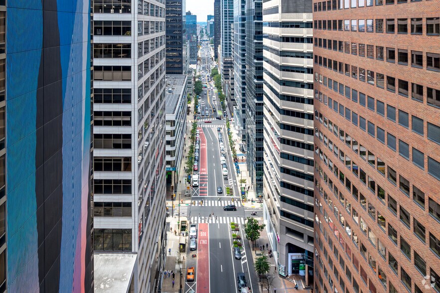 More Photos Of 1835 Market St, Philadelphia Office For Lease