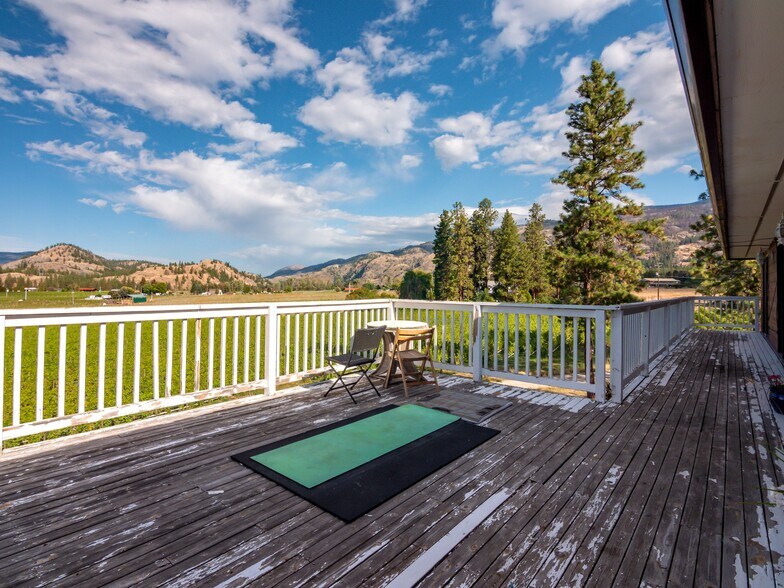 More Photos Of 1580 Chapman Rd, Okanagan Falls Winery Vineyard For Sale