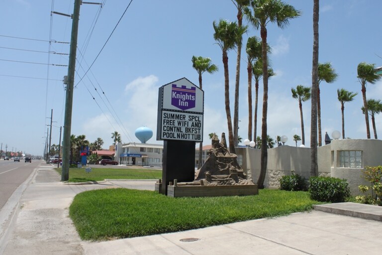 More Photos Of 4109 Padre Blvd, South Padre Island Hotel For Sale