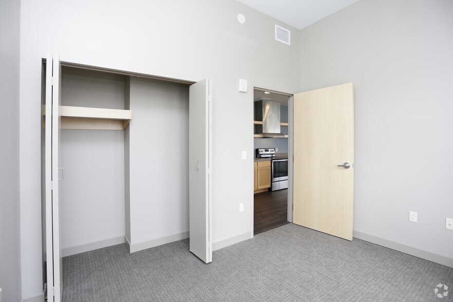 More Photos Of 415 Bridge St NW, Grand Rapids Apartments For Lease