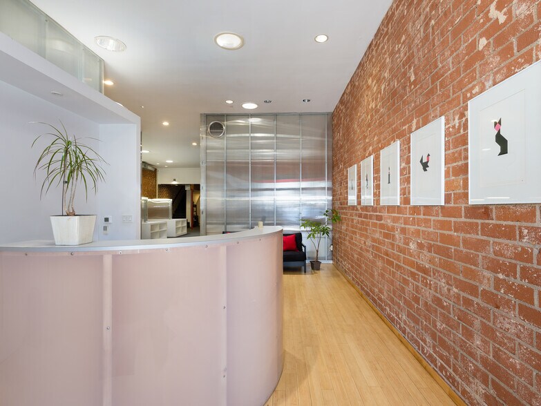 More Photos Of 1424 Marcelina Ave, Torrance Freestanding For Lease