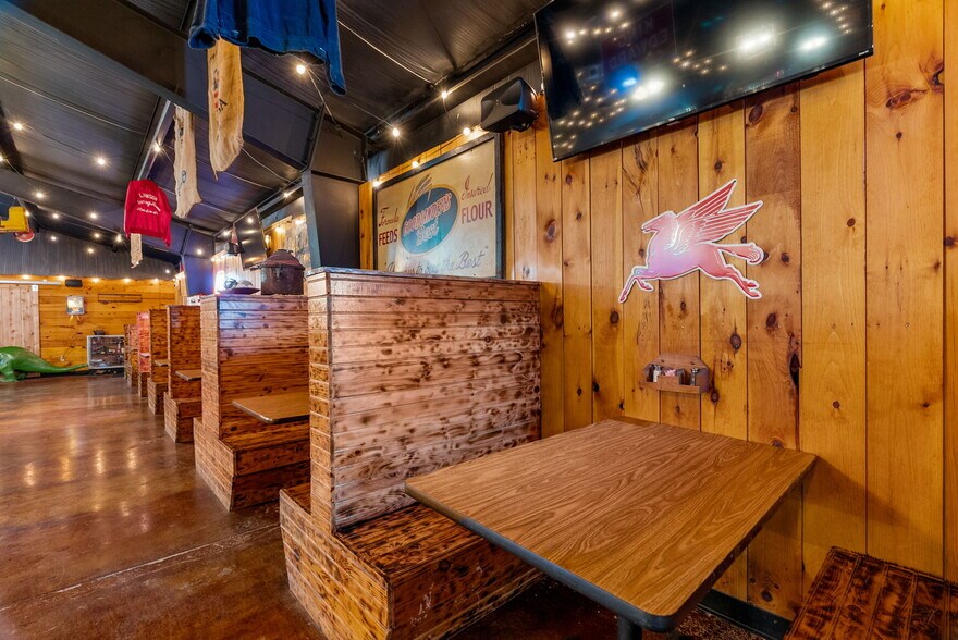 More Photos Of 3801 Happy Bend Rd, Atkins Restaurant For Sale