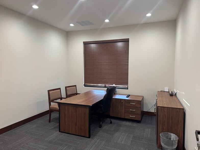 More Photos Of 3430 Paddocks Pky, Suwanee Office For Sale