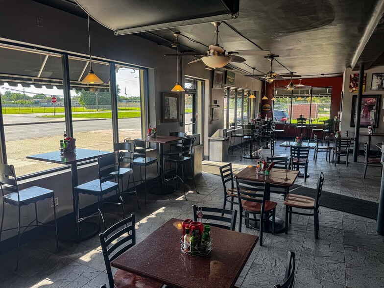 More Photos Of 3000 Elysian Fields Ave, New Orleans Storefront Retail Residential For Sale