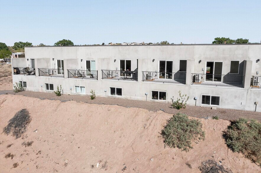 More Photos Of 9368 Valley View Dr NW, Albuquerque Apartments For Sale