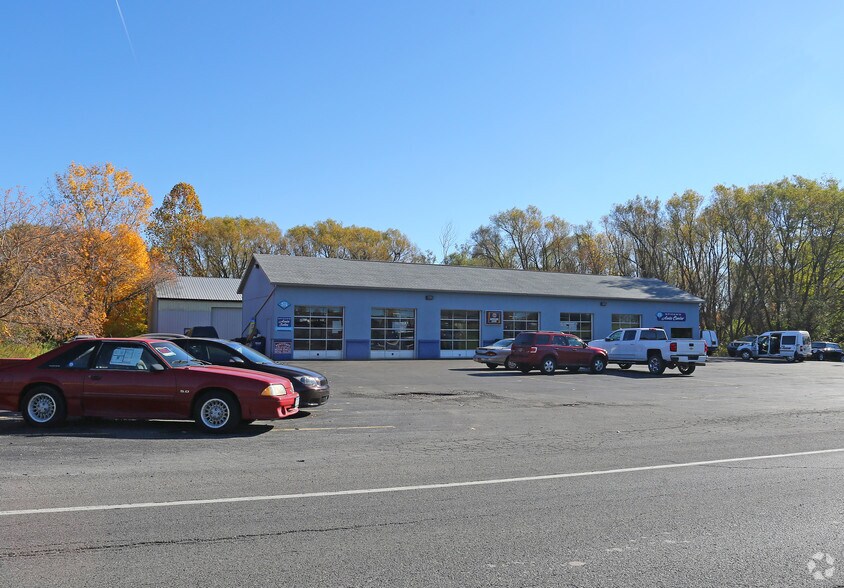 More Photos Of 515 Horan Rd, Syracuse Service For Lease