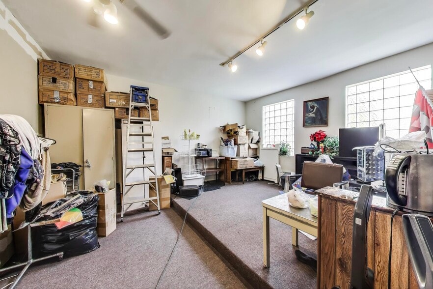 More Photos Of 9215 S Ashland Ave, Chicago General Retail For Sale