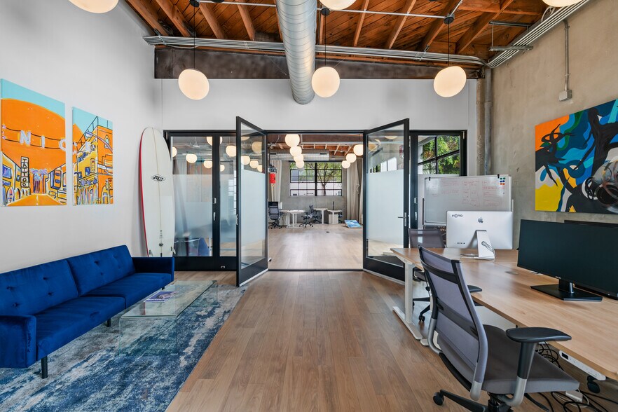 More Photos Of 4095-4115 Redwood Ave, Marina Del Rey Loft Creative Space For Lease