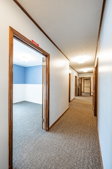 More Photos Of 814 E Washington St, Greencastle Medical For Sale