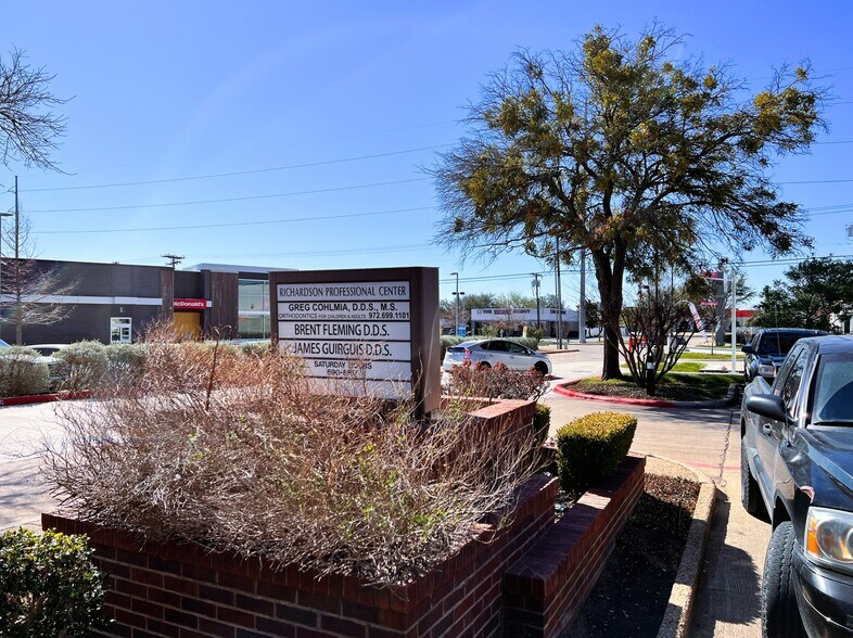 More Photos Of 1231 E Belt Line Rd, Richardson Medical For Lease