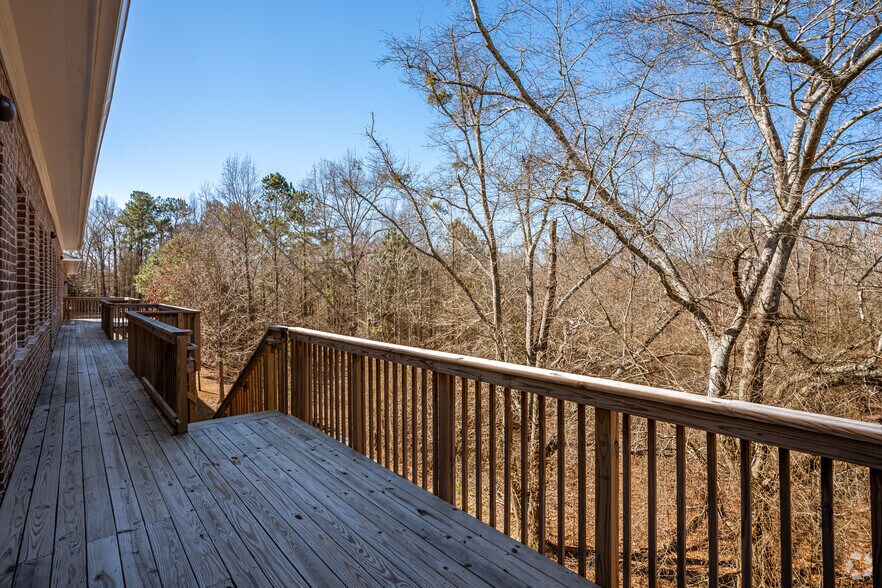 More Photos Of 11700 Atlantis Pl, Alpharetta Office For Lease