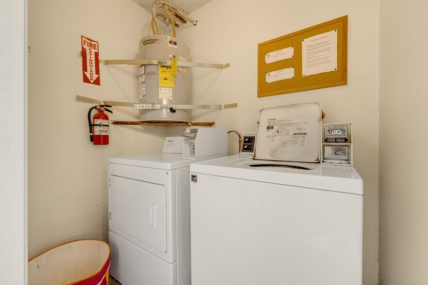 More Photos Of 1070 Freeman Ave, Long Beach Apartments For Sale