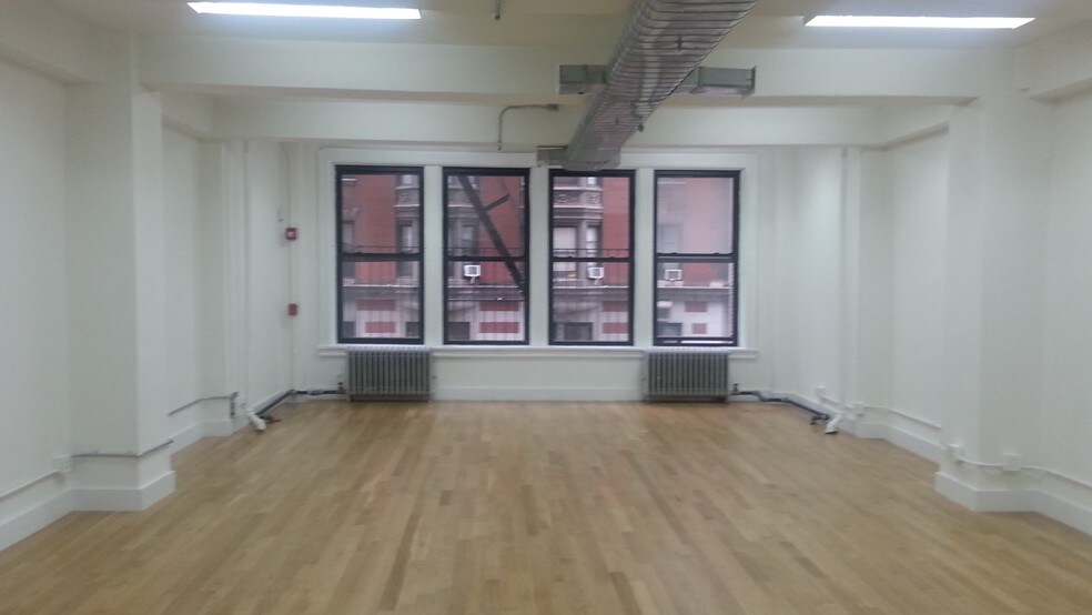 More Photos Of 12 E 32nd St, New York Office For Lease