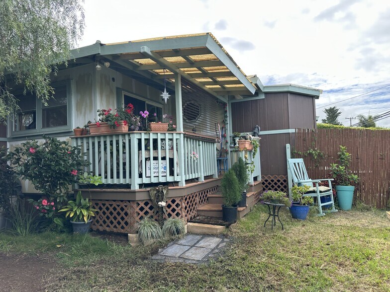 More Photos Of 3135 Lower Kula Rd, Kula Storefront Retail Office For Sale