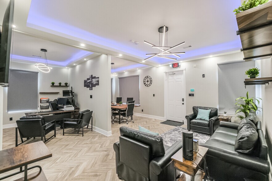 More Photos Of 134 Eldridge Rd, Sugar Land Office Residential For Lease